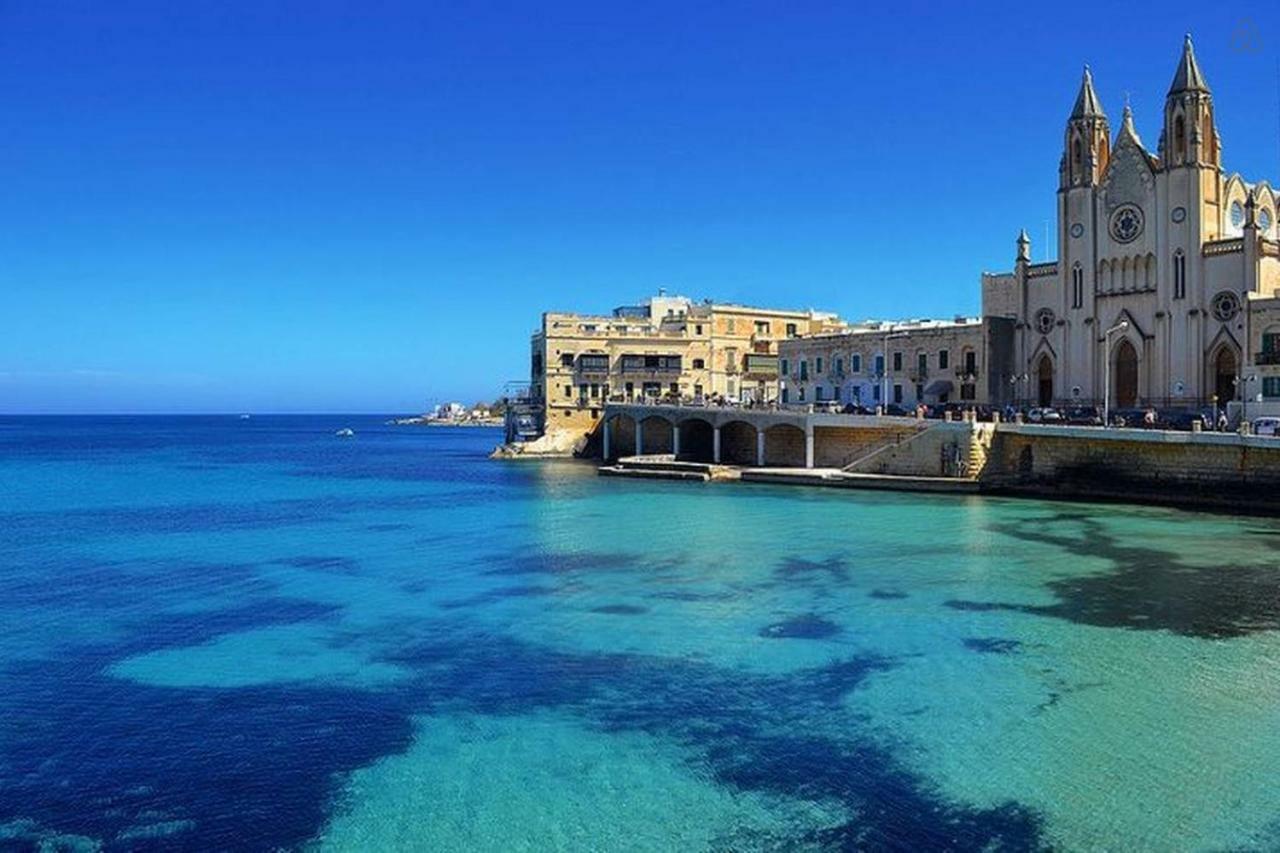 Apartment In Fort Cambridge With Pool Sliema Esterno foto