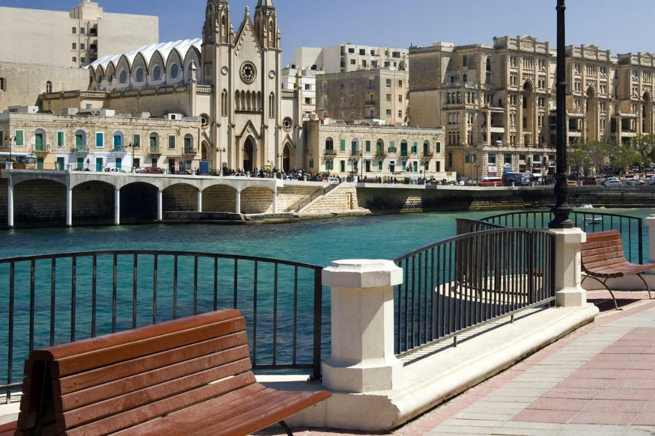 Apartment In Fort Cambridge With Pool Sliema Esterno foto